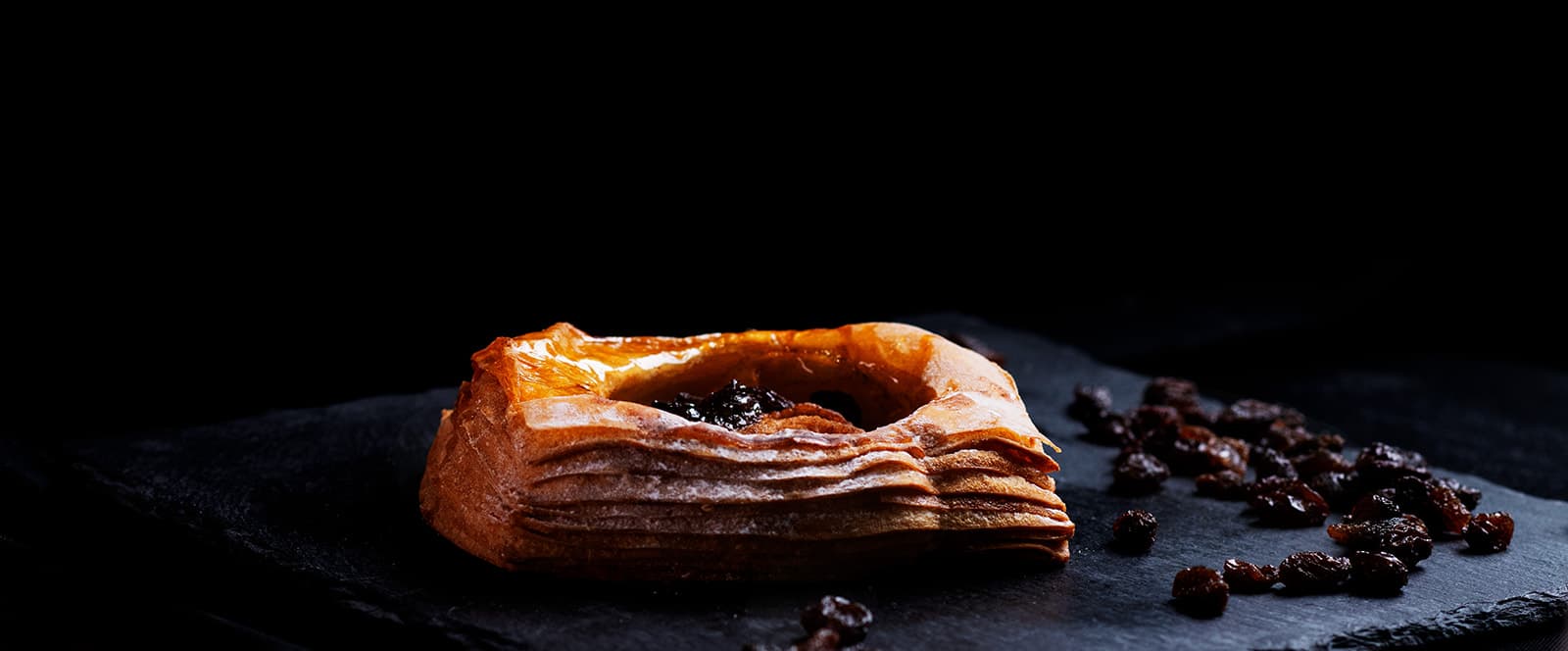 A scrumptious apple and raisin pastry
