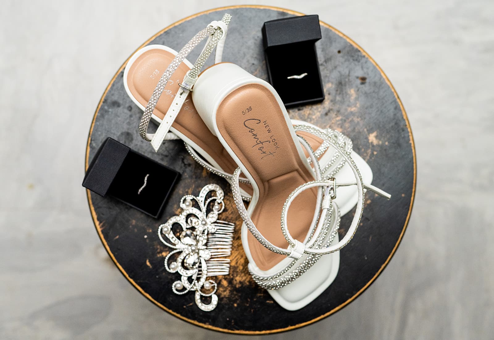 The bride's accessories as she prepares for her big wedding day